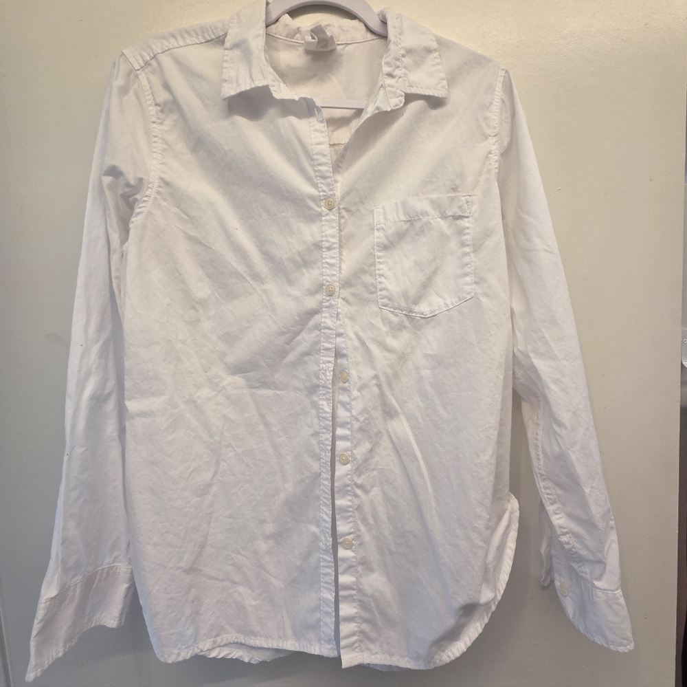 Classic White GAP Women's Button-Down Shirt